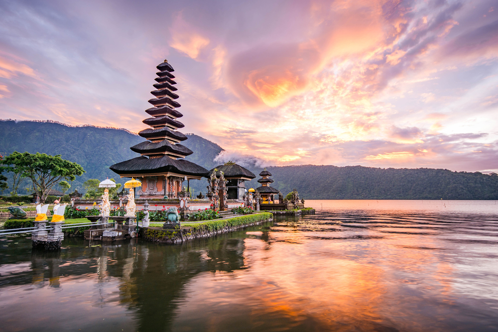 These photos, from sensational sunsets on the west coast to lush, tropical rainforests in the middle of the island, will inspire you to visit Bali.
